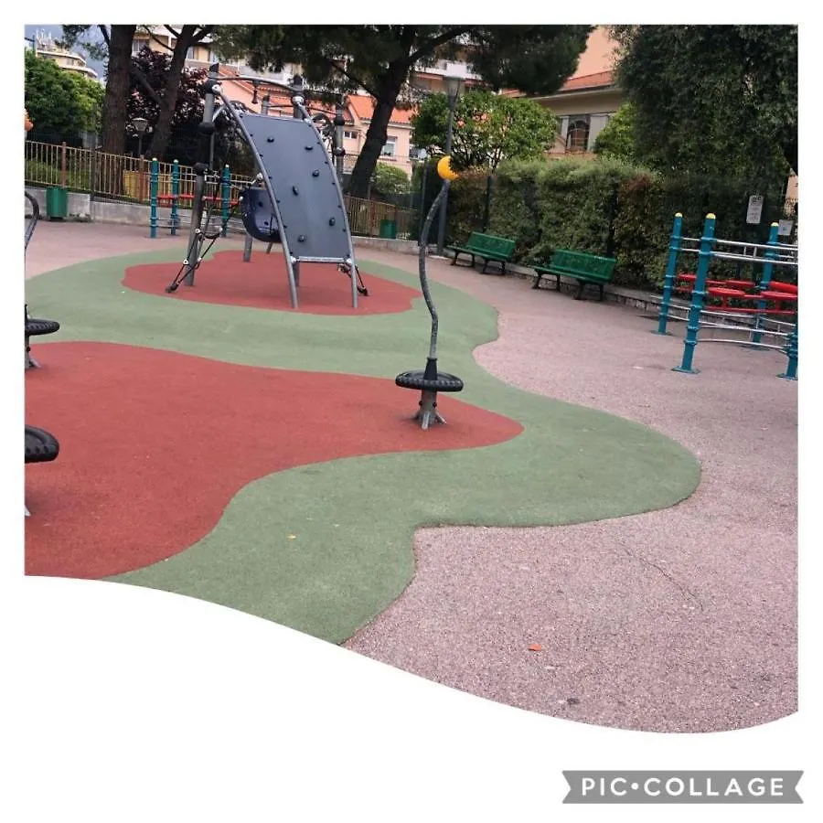 Location saisonnière Menton 50 m des plages France