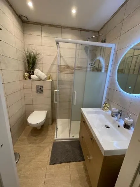 Location Saisonniere Menton 220 M Des Plages 0*,  France